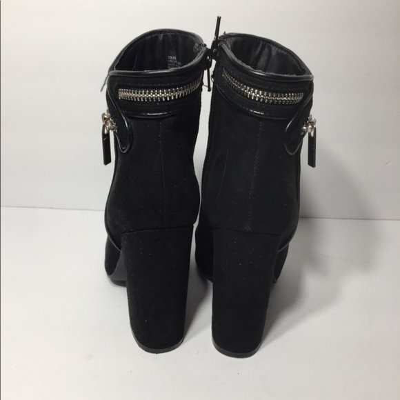Just Fab Soleil Suede Pointed Toe Ankle  Zipper Booties - Picture 5 of 8